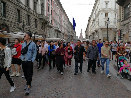 卢塞恩，米兰，巴黎，罗马，比萨