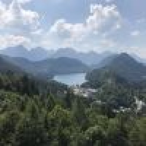 慕尼黑一日游A线：新天鹅堡+林德霍夫宫+壁画村上阿默高