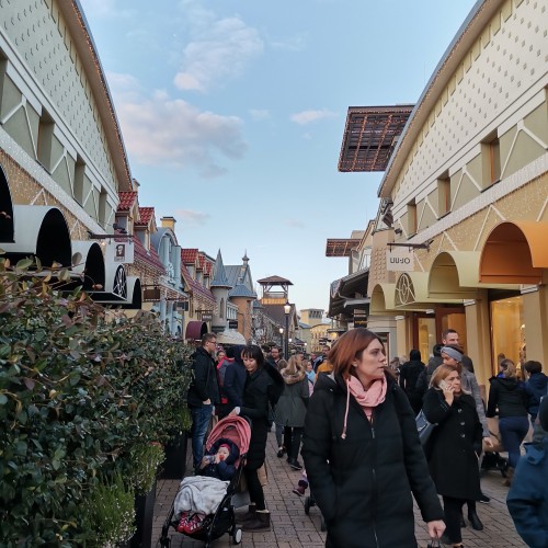 Wertheim Village购物村之旅(Würzburg维尔茨堡出发)