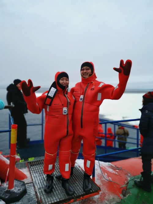<7日纵贯拉普兰极光破冰之旅>30人品质团【极光VR+冰雪城堡+破冰船“海上漂浮”+圣诞老人故乡合影