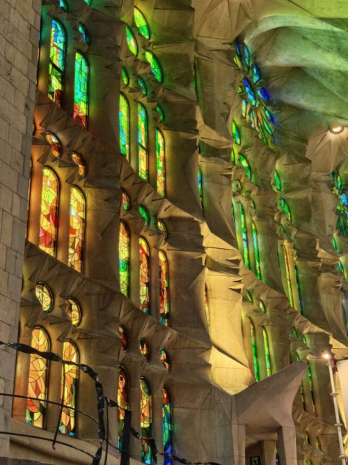 【法国+瑞士+西班牙】巴塞南法循环线