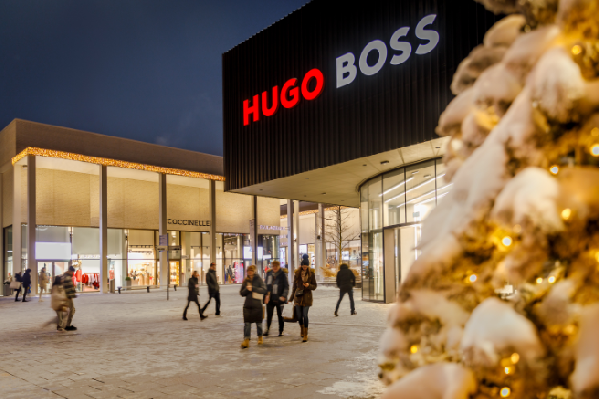 梅青根购物村Outlet Metzingen往返巴士(包斯图加特往返车票+额外九折卡+5欧元餐券)