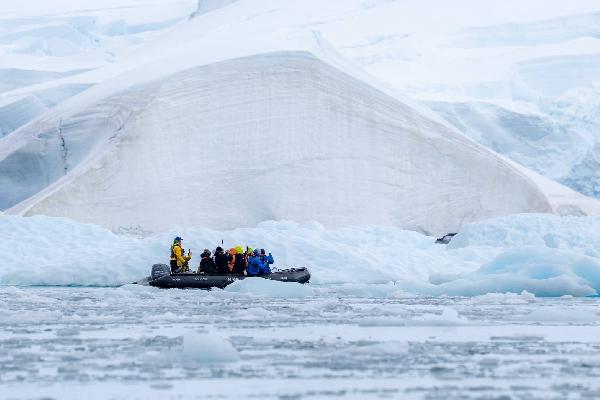 【Antarctica21】南极经典海空联航8天7晚——麦哲伦发现号&麦哲伦探索号